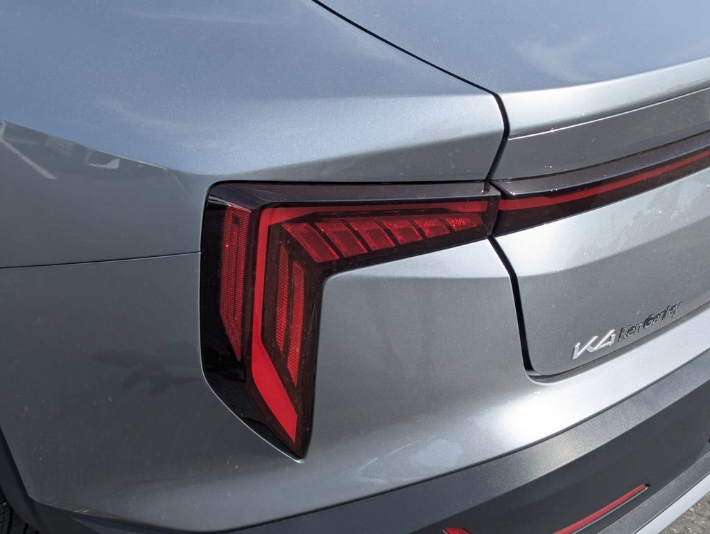 New 2026 Kia K4 LXS image 11