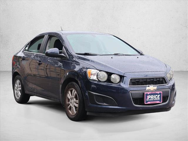 Used 2015 Chevrolet Sonic LT FWD image 3