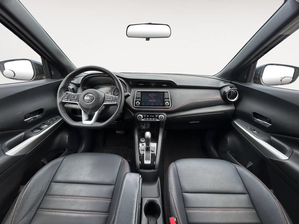 Used 2019 Nissan Kicks SR w/ SR Premium Package FWD image 13