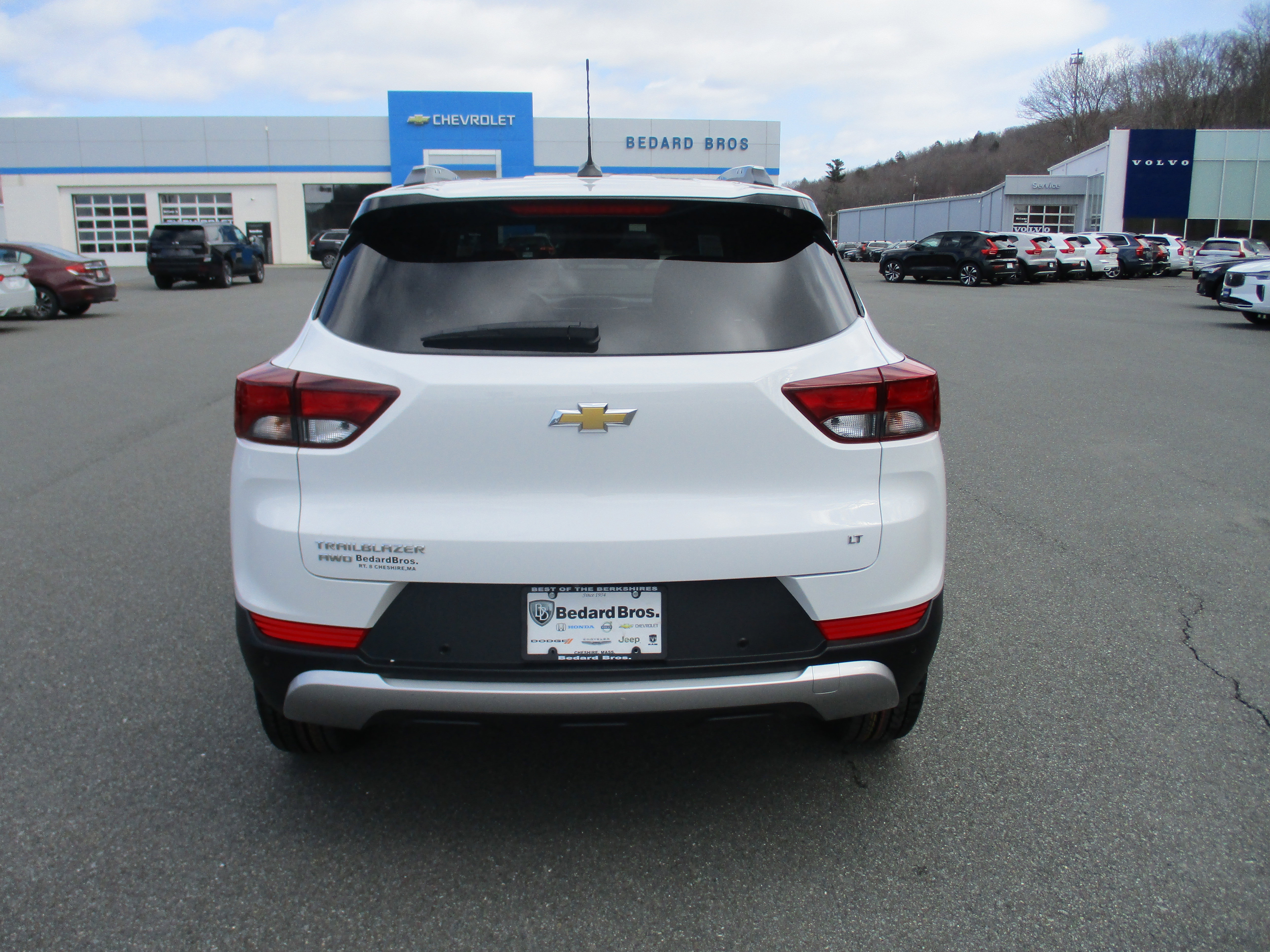 Certified 2022 Chevrolet TrailBlazer LT w/ Driver Confidence Package image 6