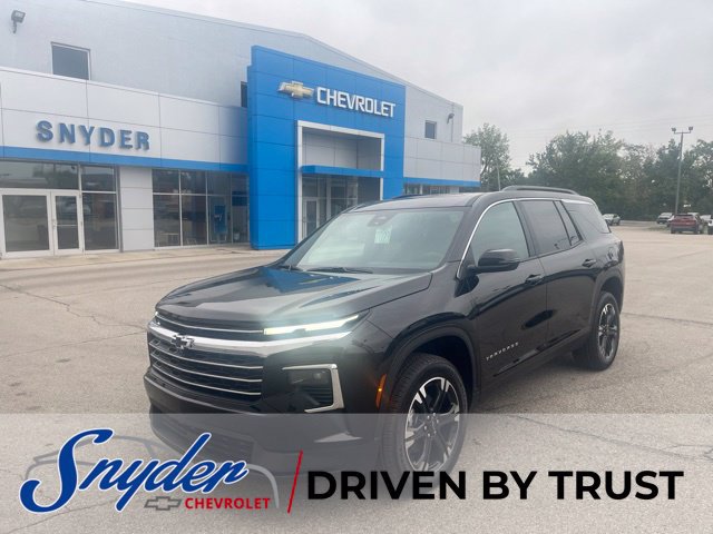 New 2027 Chevrolet Traverse LT w/ Sun and Wheel Package FWD image 1