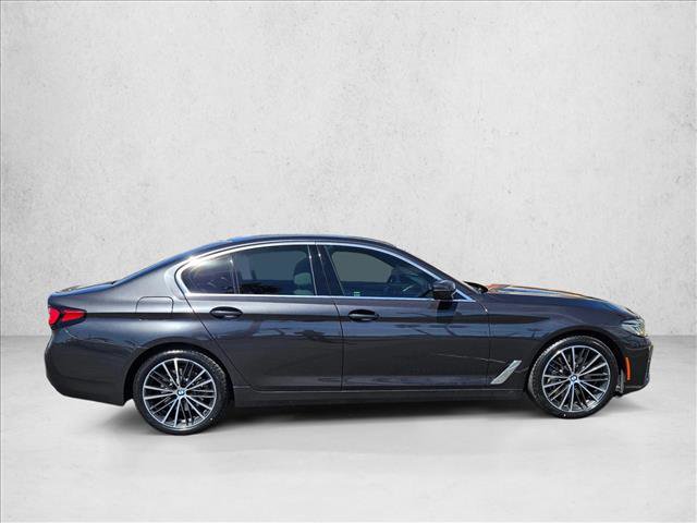 Used 2023 BMW 530i w/ Convenience Package image 4