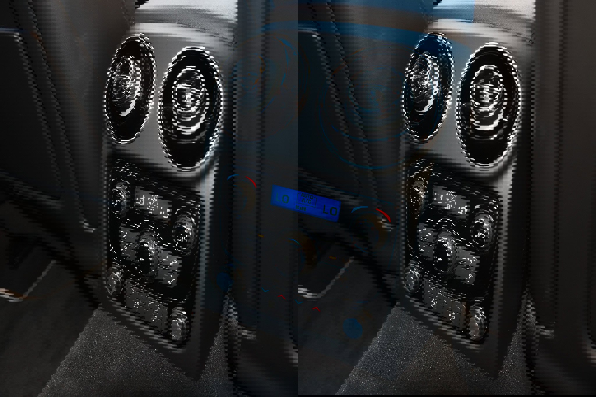 Used 2017 Jaguar XJ L Portfolio image 48