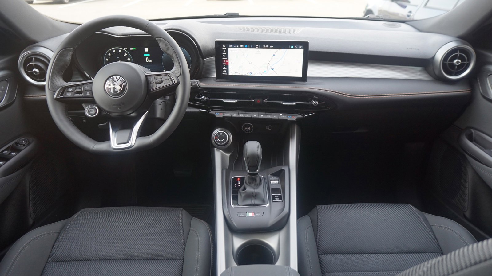 Used 2024 Alfa Romeo Tonale Ti w/ Active Assist Package image 2