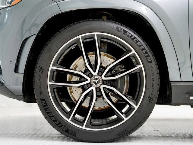 Used 2021 Mercedes-Benz GLS 580 4MATIC image 30