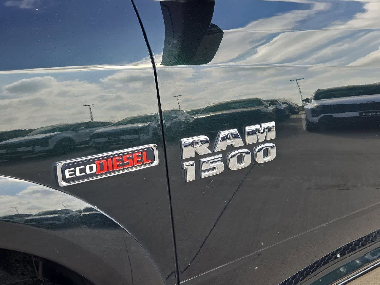 Used 2015 RAM 1500 Laramie w/ Convenience Group AWD/4WD image 12