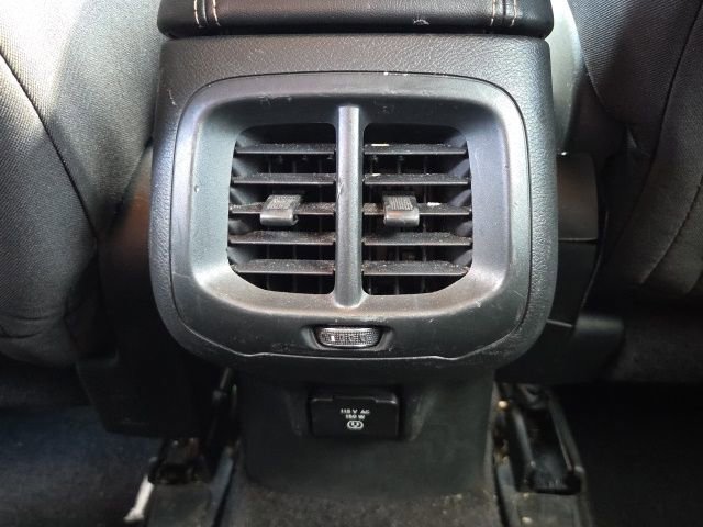 Used 2015 Jeep Cherokee Latitude w/ Cold Weather Group image 18