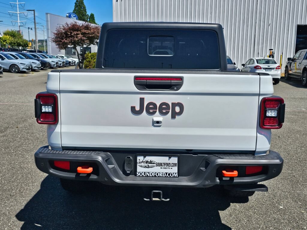 Used 2021 Jeep Gladiator Mojave AWD/4WD image 6