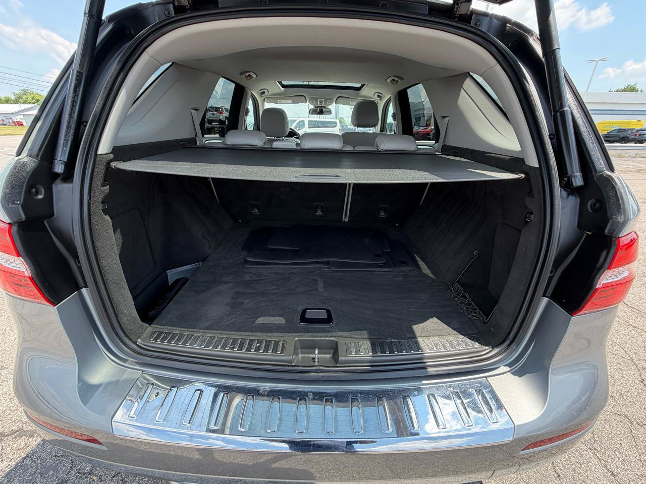 Used 2015 Mercedes-Benz ML 350 4MATIC image 41