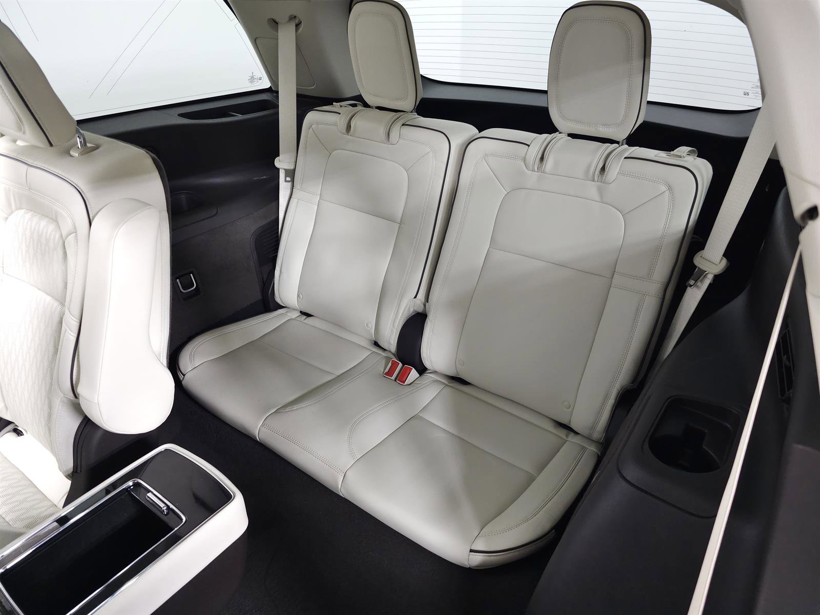 Used 2021 Lincoln Aviator Black Label AWD/4WD image 39