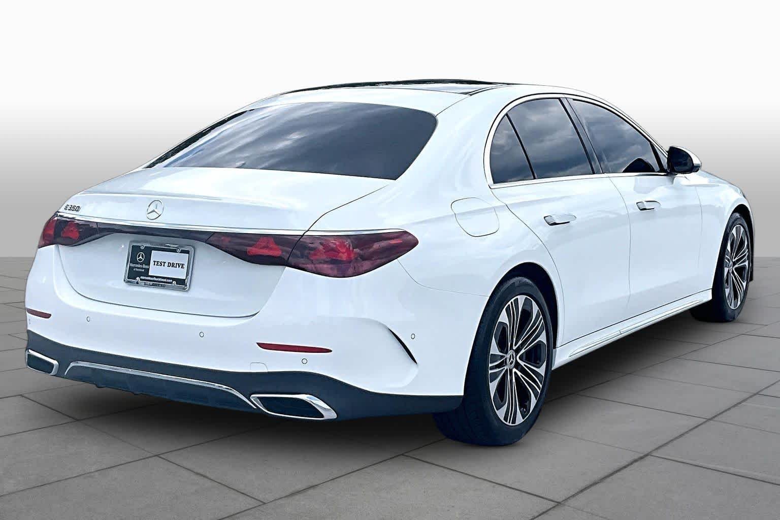 Used 2026 Mercedes-Benz E 350 Sedan image 21