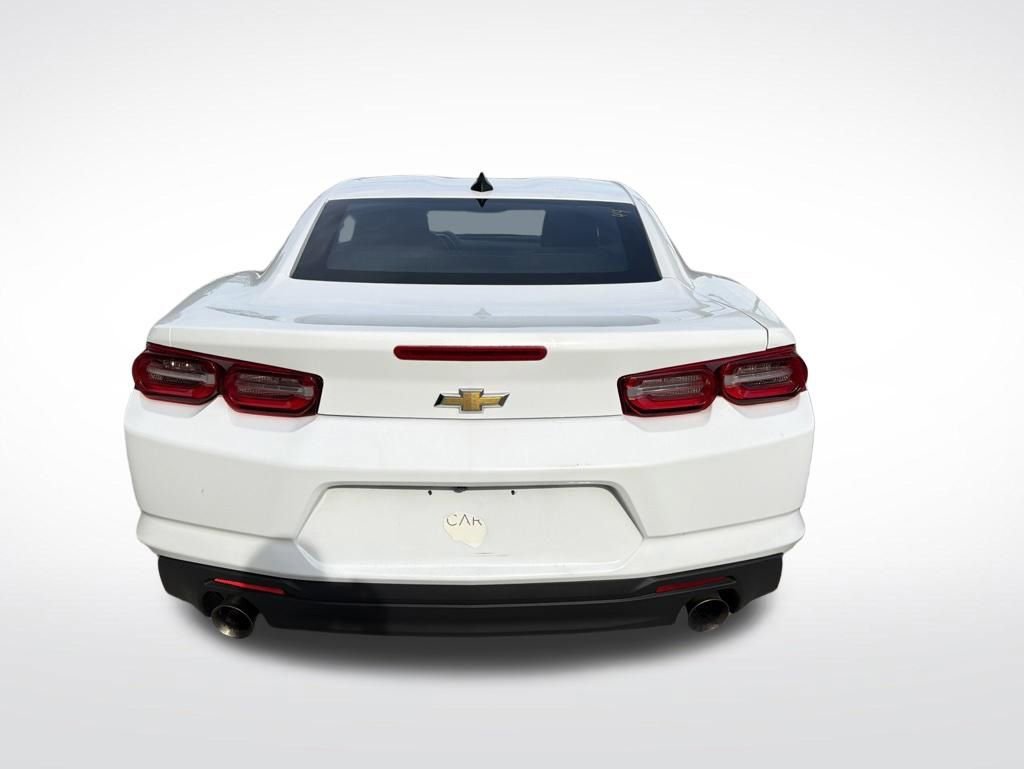 Used 2021 Chevrolet Camaro LT RWD image 12
