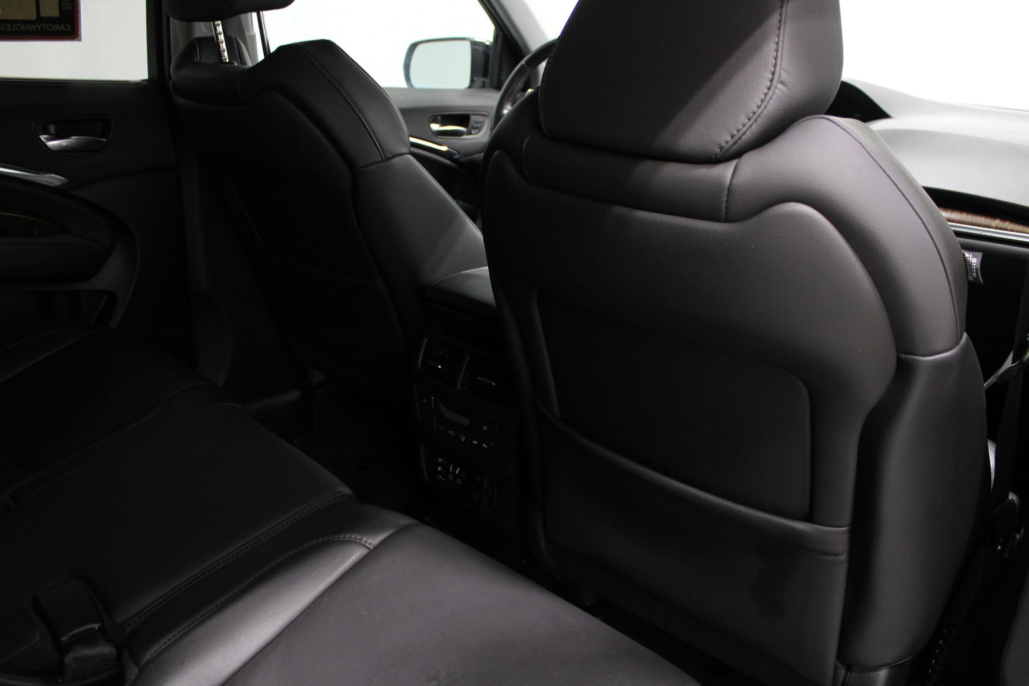 Used 2017 Acura MDX w/ Tech & Entertainment Packag FWD image 25