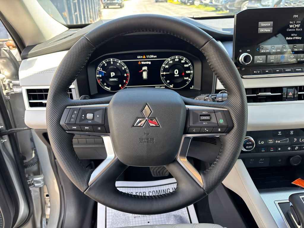 Used 2024 Mitsubishi Outlander SEL FWD image 22