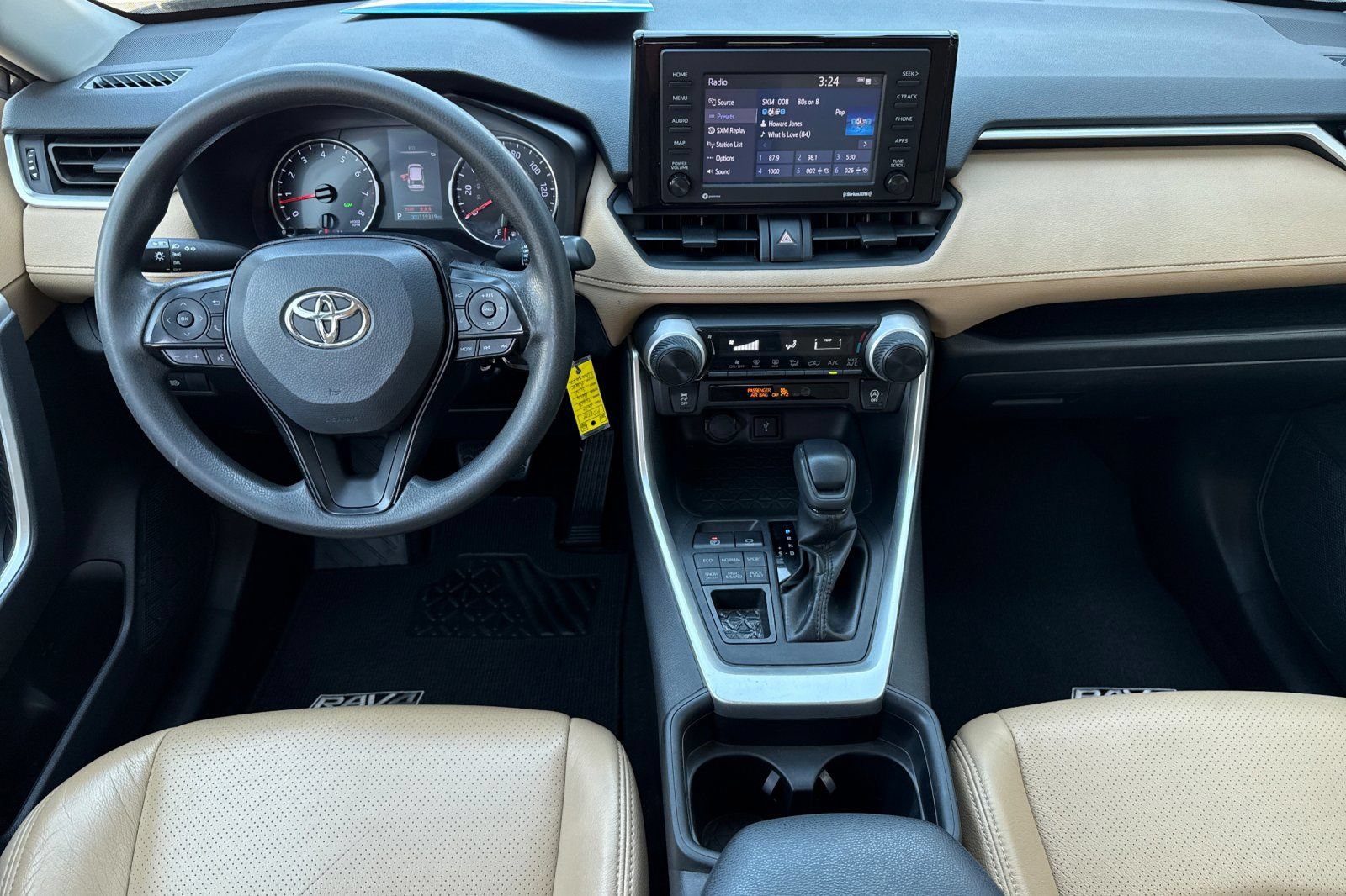 Used 2020 Toyota RAV4 LE w/ All Weather Liner Package AWD/4WD image 16