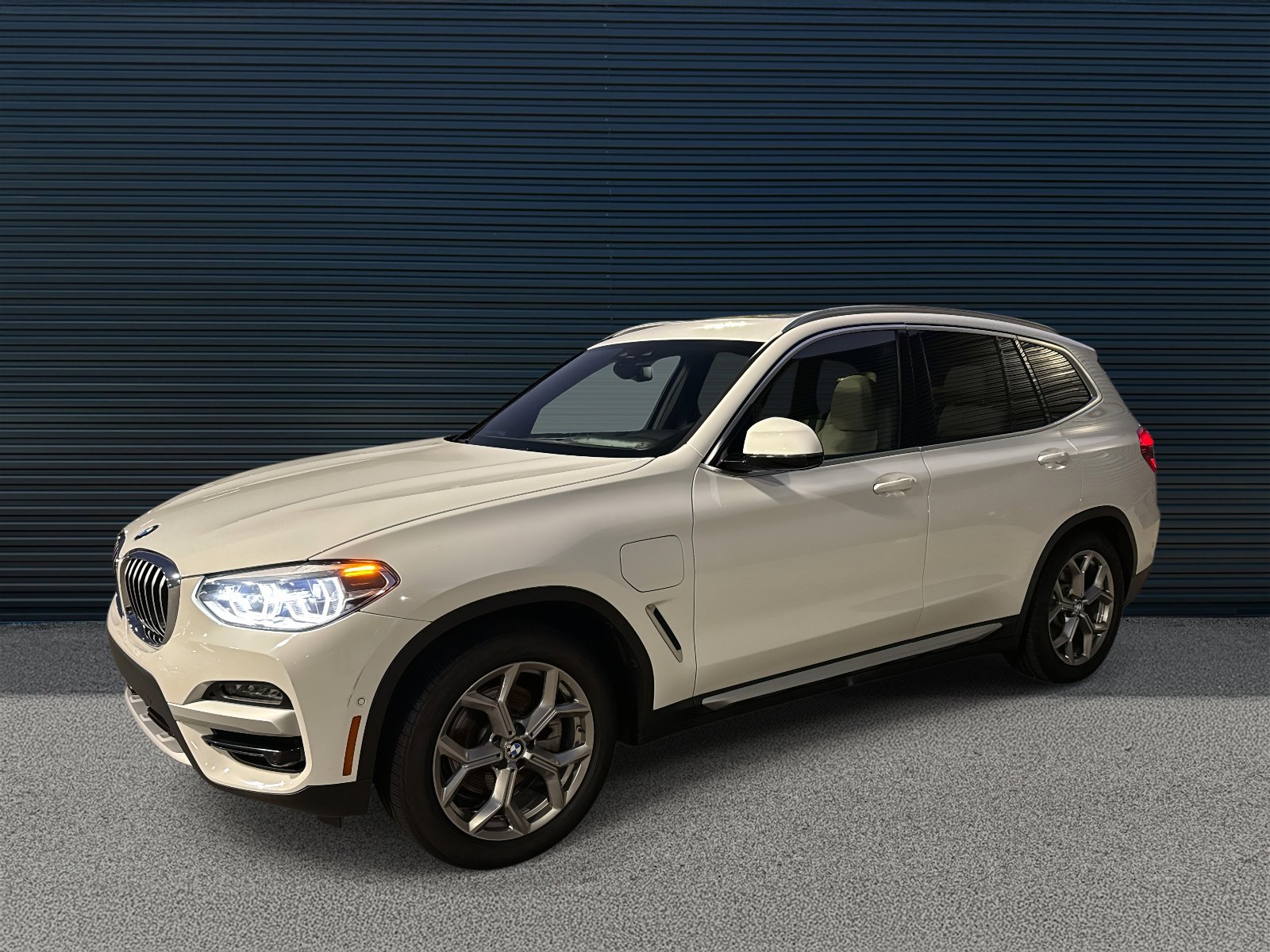 Used 2021 BMW X3 xDrive30e w/ Executive Package