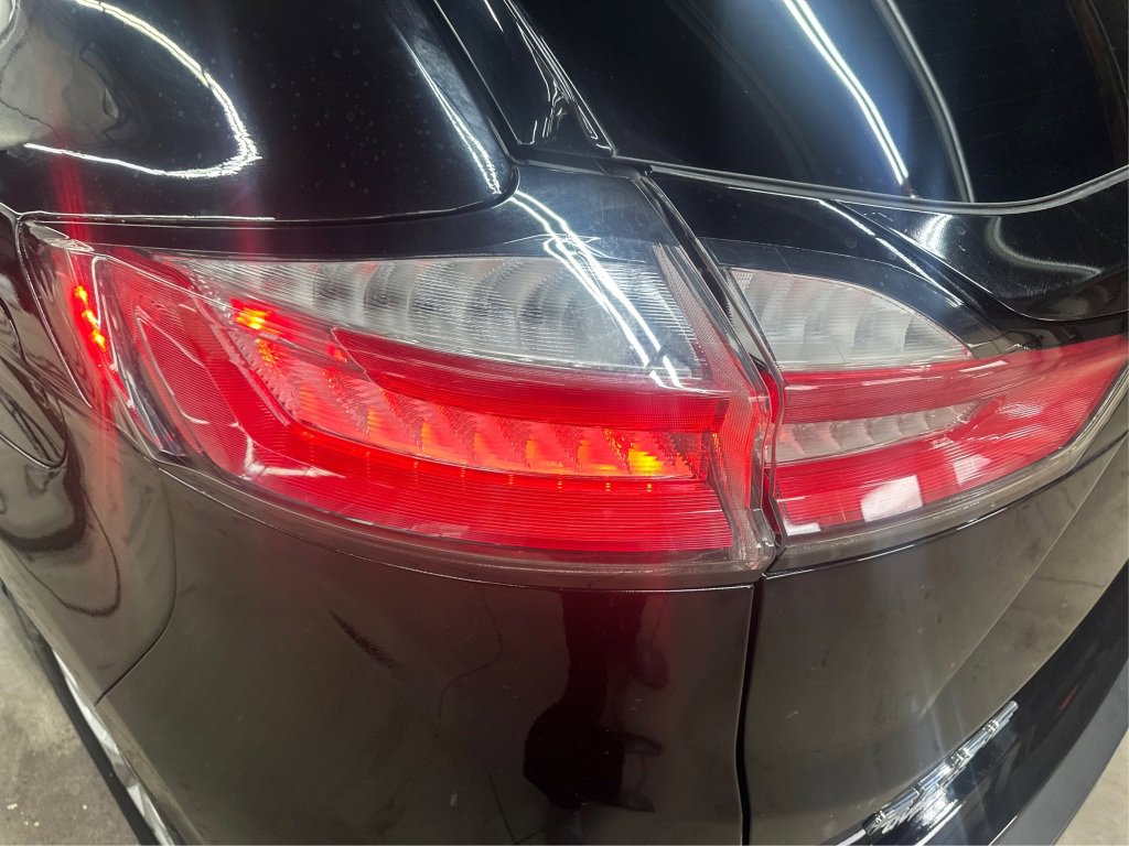 Used 2021 Ford Edge SEL w/ Convenience Package image 21