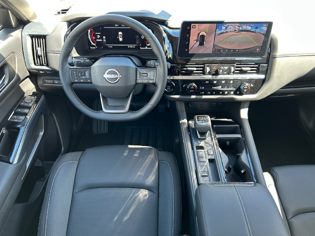 New 2026 Nissan Pathfinder SL w/ Cargo Package FWD image 28