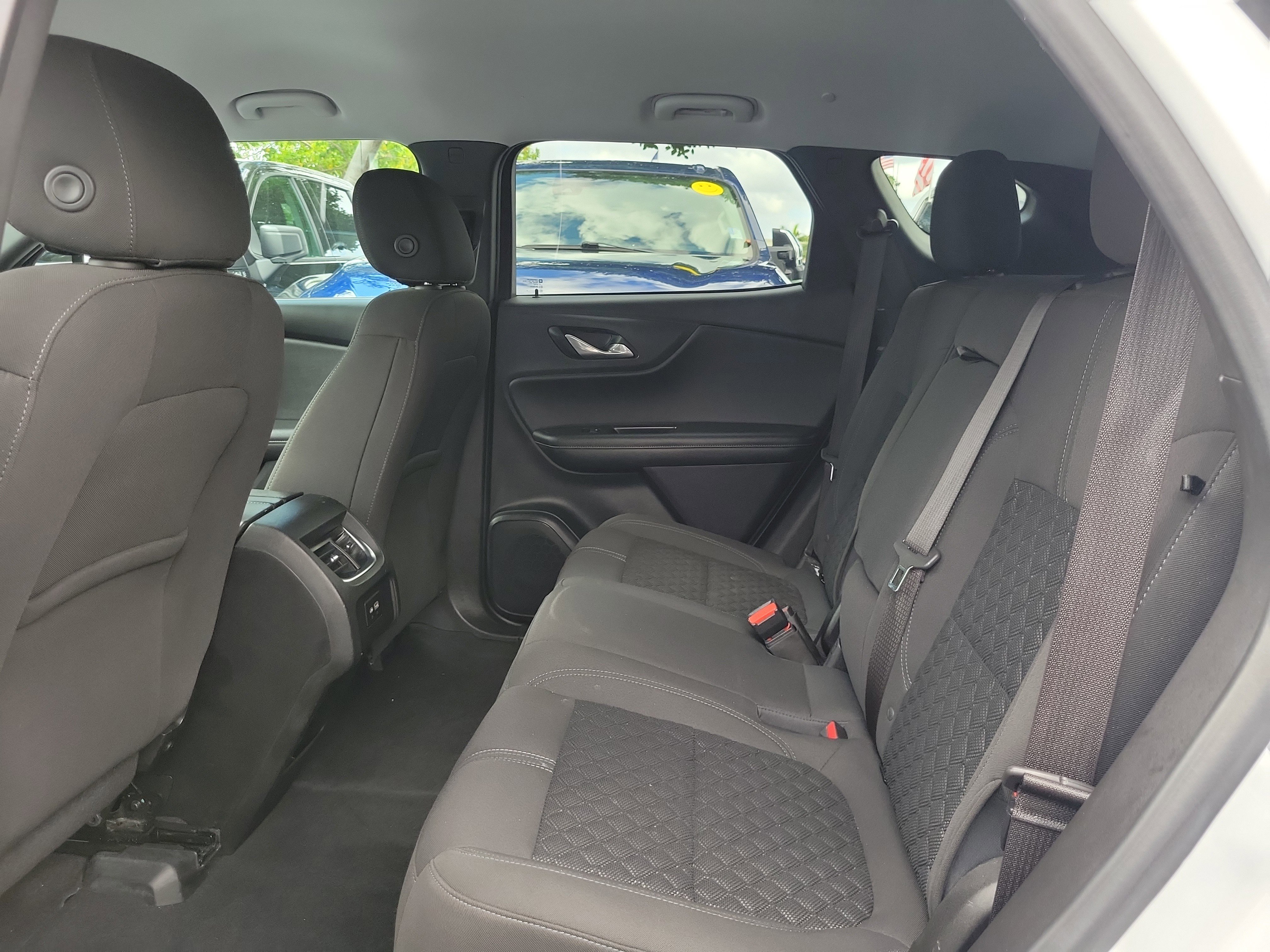 Used 2022 Chevrolet Blazer LT FWD image 13