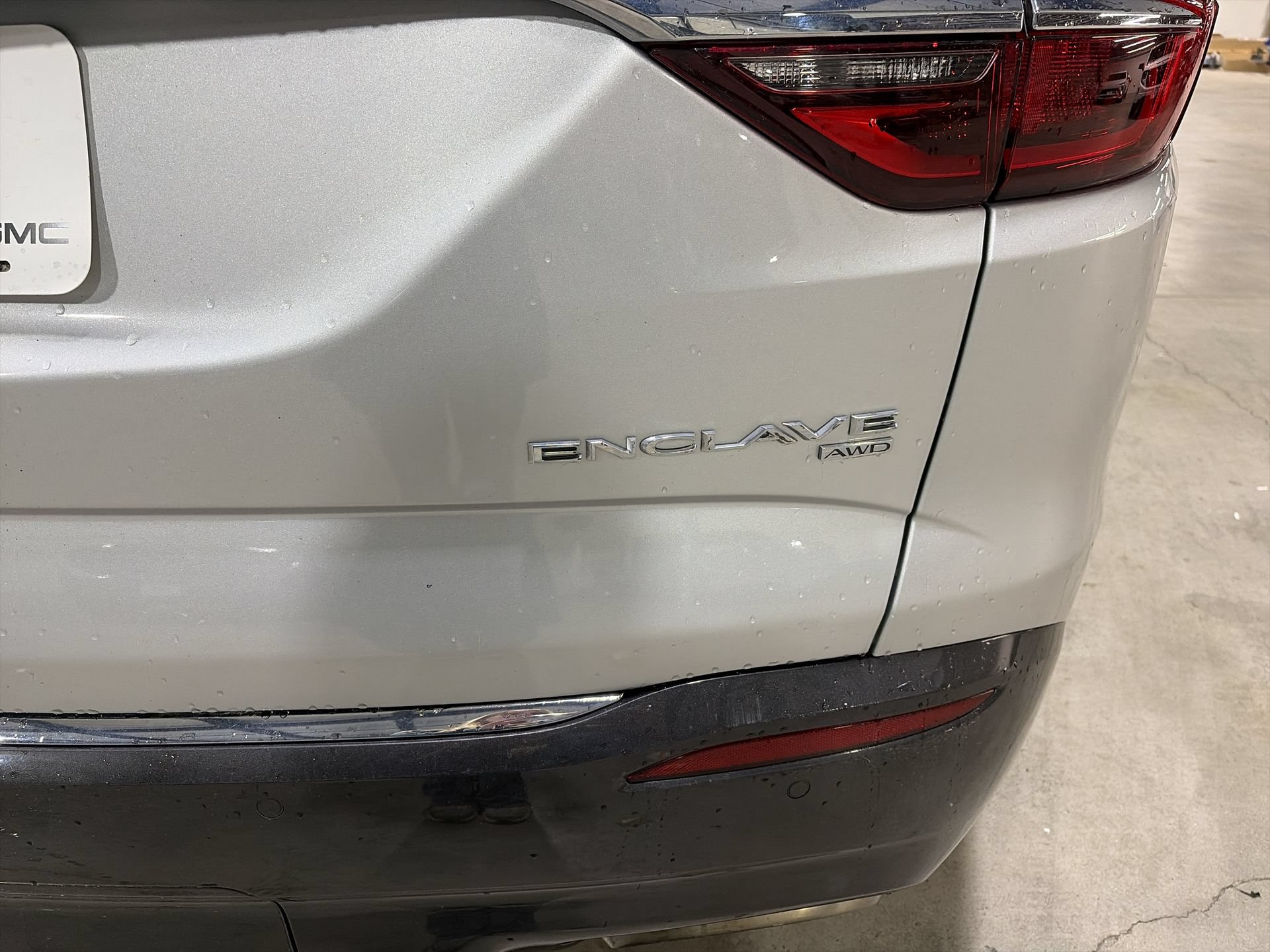 Used 2019 Buick Enclave Essence AWD/4WD image 33