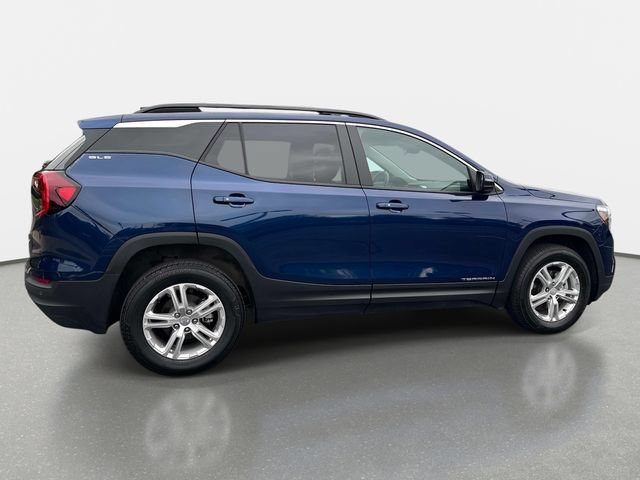 Used 2023 GMC Terrain SLE w/ Driver Convenience Package AWD/4WD image 6