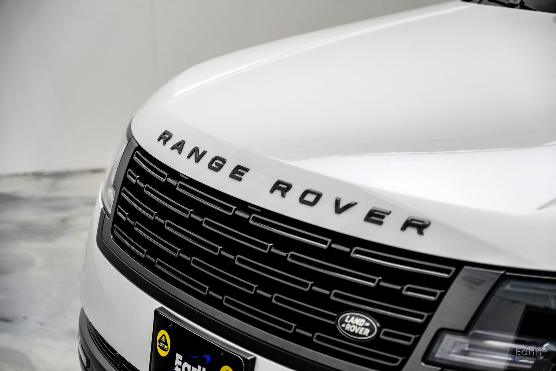 Used 2024 Land Rover Range Rover SE AWD/4WD image 30