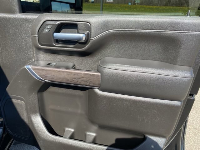 Used 2022 Chevrolet Silverado 2500 LTZ AWD/4WD image 29