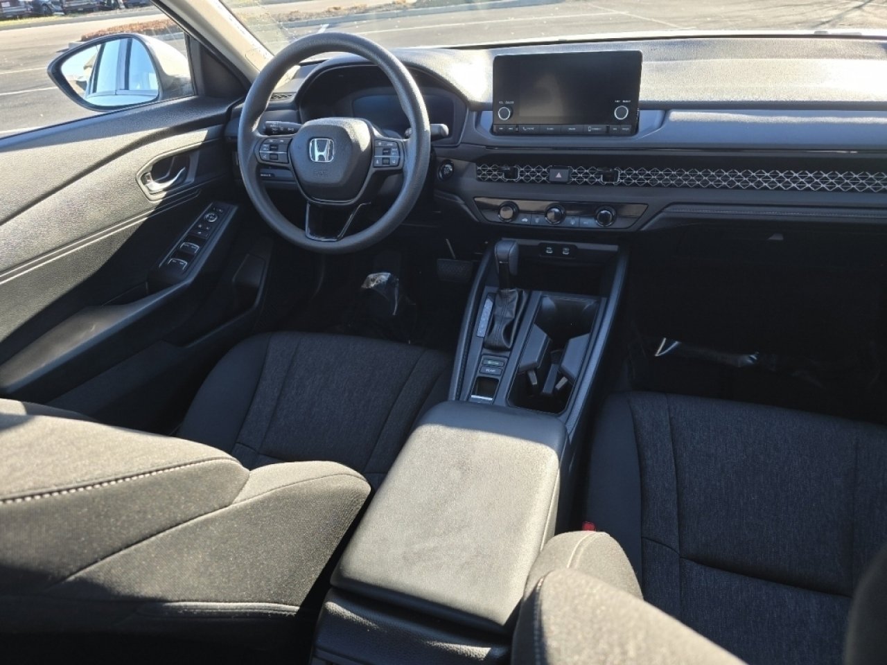 Certified 2025 Honda Accord LX image 22