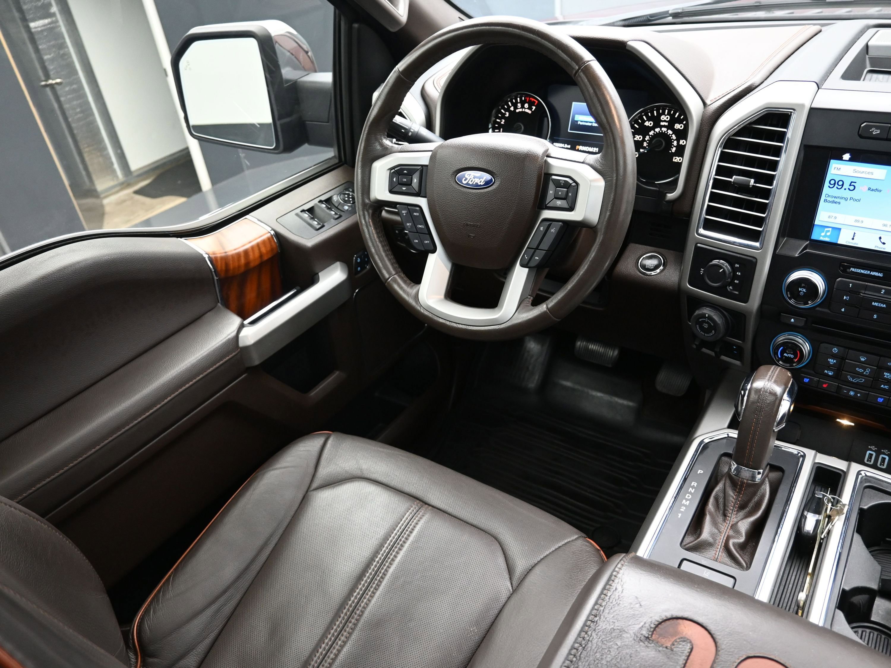 Used 2016 Ford F150 King Ranch w/ Equipment Group 601A Luxury image 24