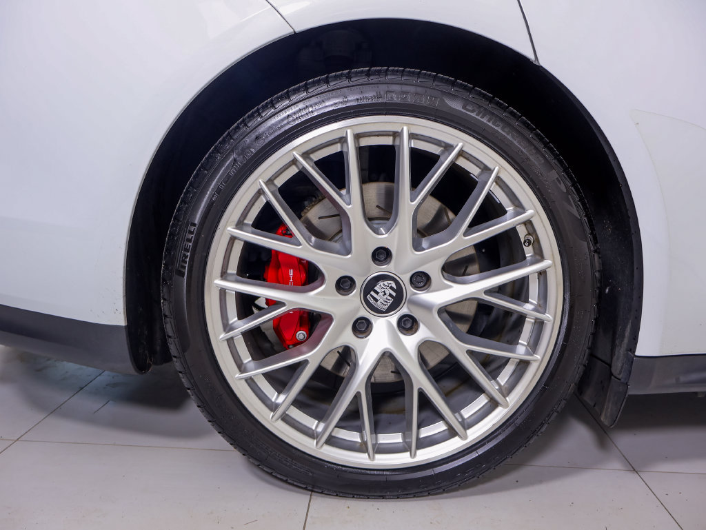 Certified 2023 Porsche Panamera 4S AWD/4WD image 29
