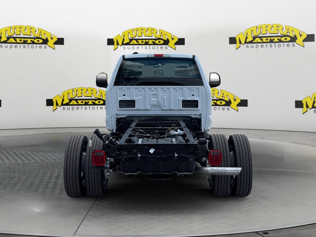 New 2026 Ford F550 4x4 Regular Cab Super Duty image 4