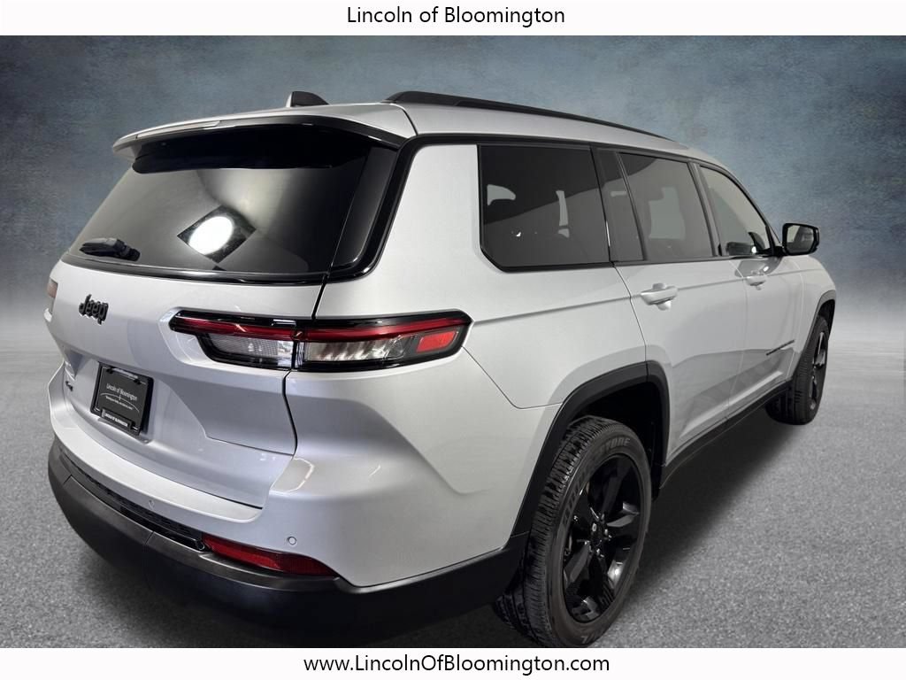 Used 2023 Jeep Grand Cherokee L Laredo AWD/4WD image 7