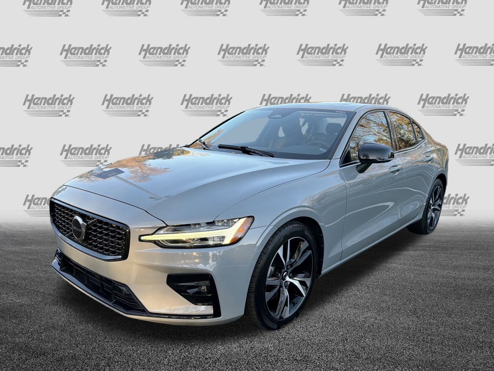 Certified 2024 Volvo S60 B5 Core image 5