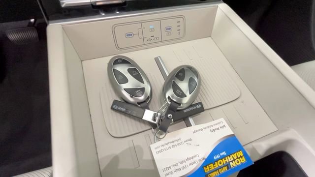 Used 2025 Hyundai Santa Fe SEL FWD image 25