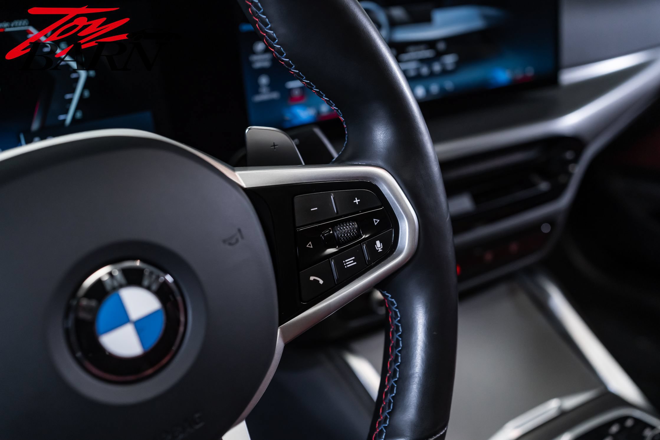 Used 2025 BMW M440i Convertible RWD image 38