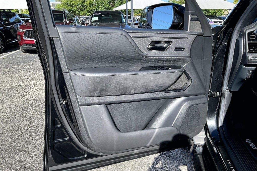 Used 2026 INFINITI QX80 Autograph w/ Premium Cargo Package AWD/4WD image 25