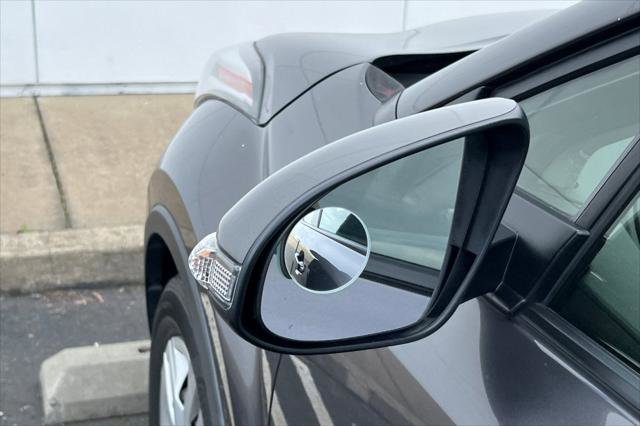 Certified 2021 Toyota C-HR LE image 20