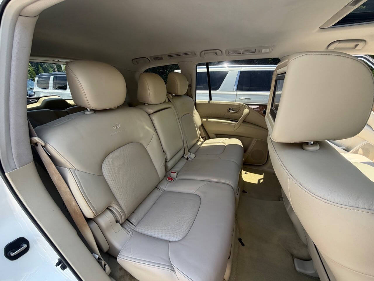 Used 2012 INFINITI QX56 2WD w/ Theater Pkg image 18