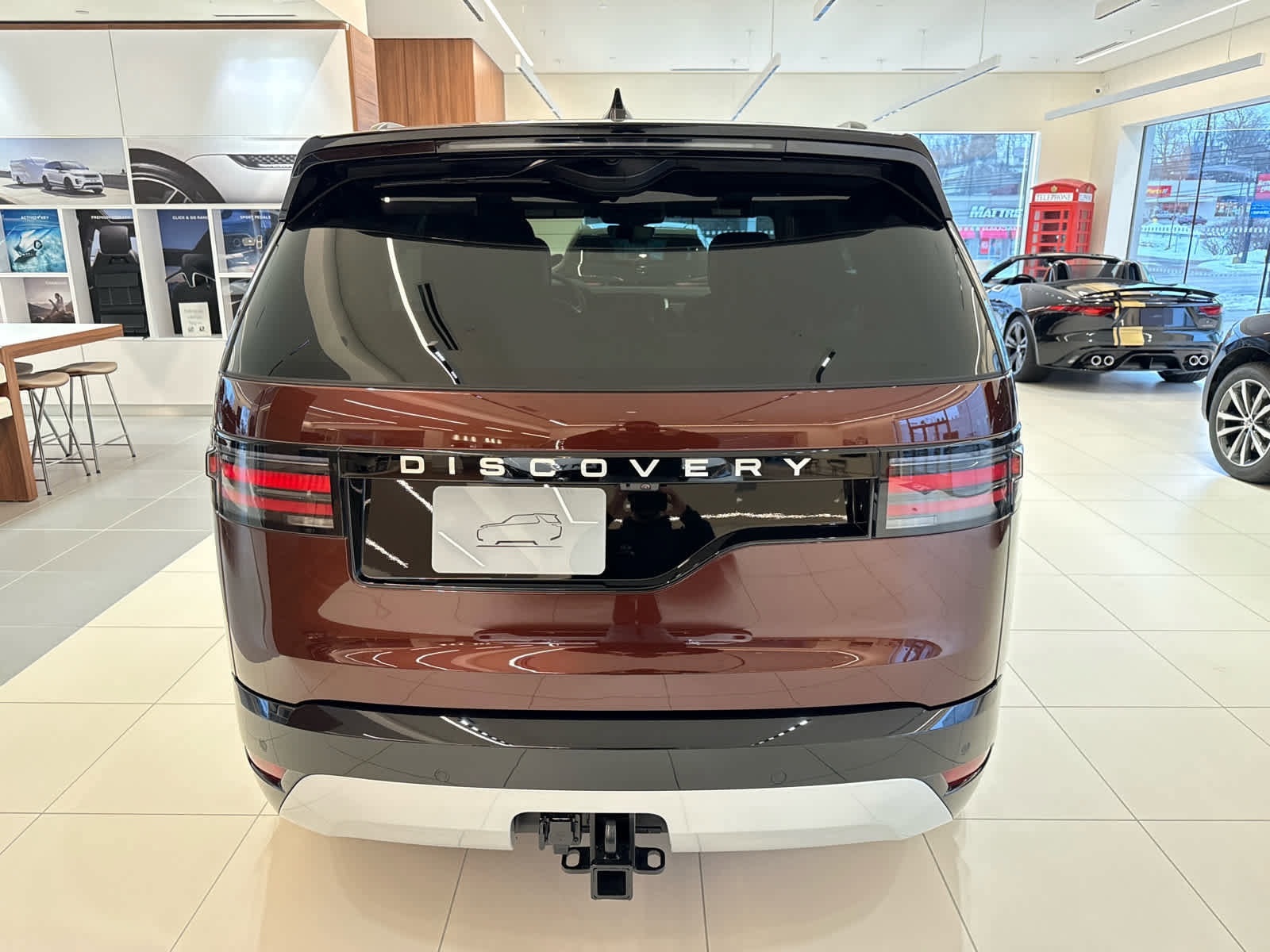 New 2026 Land Rover Discovery Limited Edition image 4
