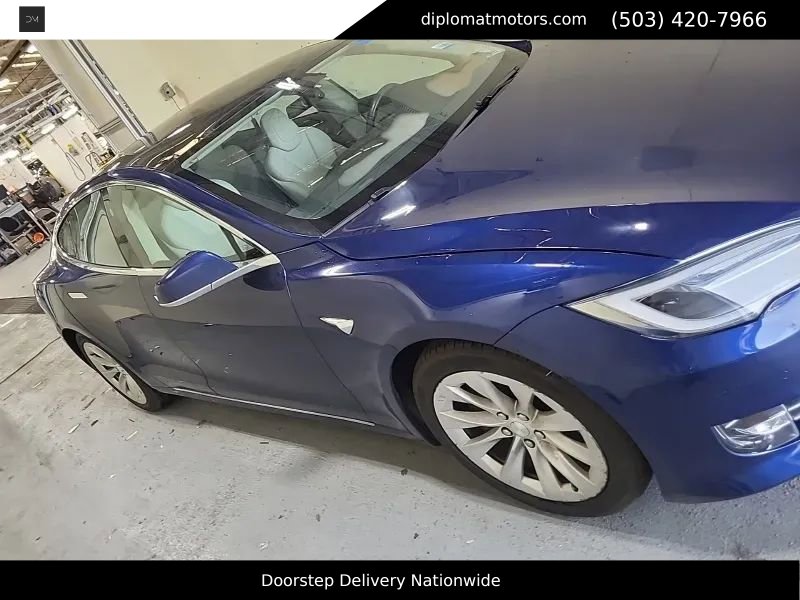 Used 2018 Tesla Model S 100D AWD/4WD image 3