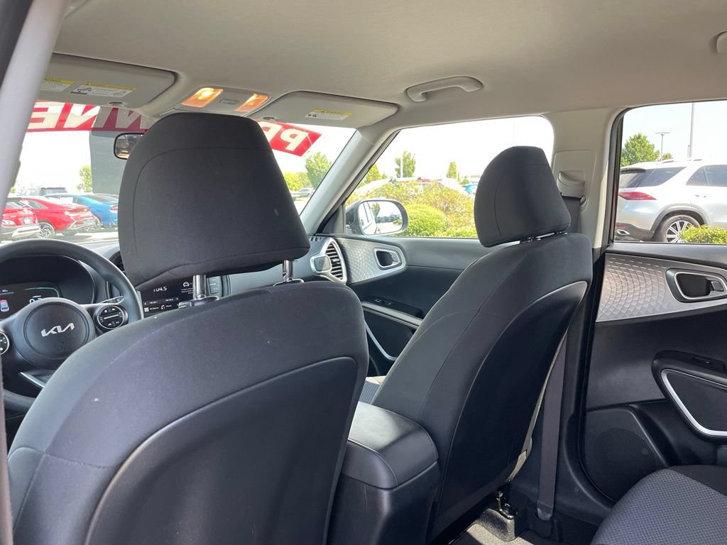Certified 2022 Kia Seltos S FWD image 25