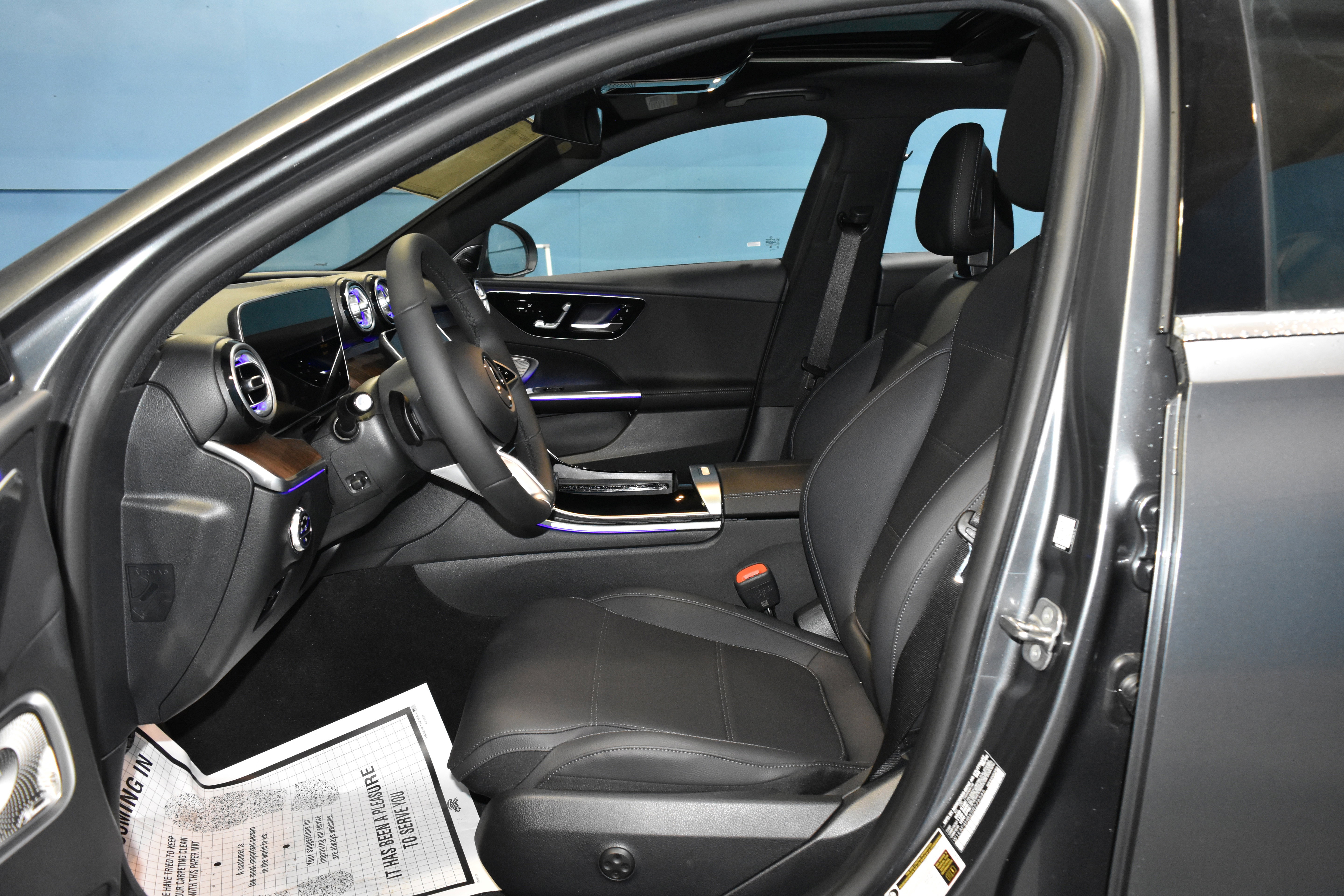 New 2025 Mercedes-Benz C 300 4MATIC Sedan image 7