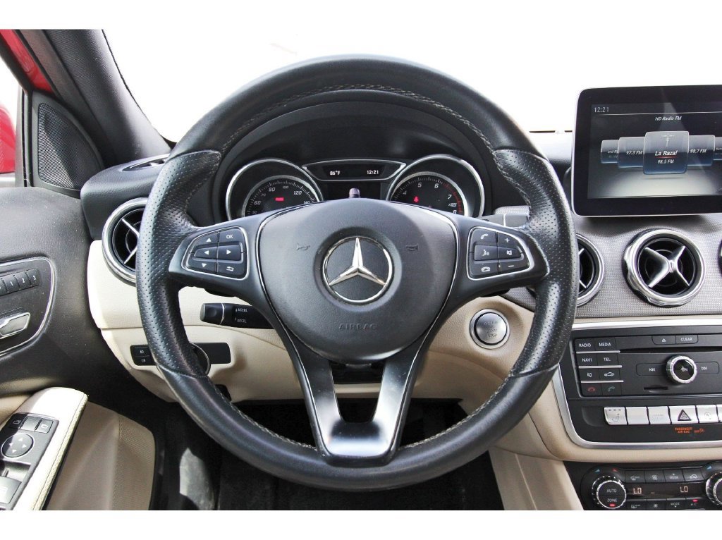 Used 2018 Mercedes-Benz GLA 250 w/ Premium Package image 15