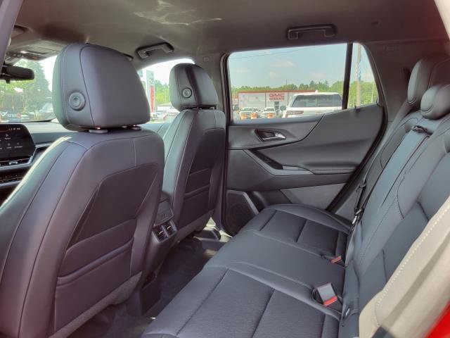 New 2026 Chevrolet Equinox LT w/ Convenience Package II AWD/4WD image 24