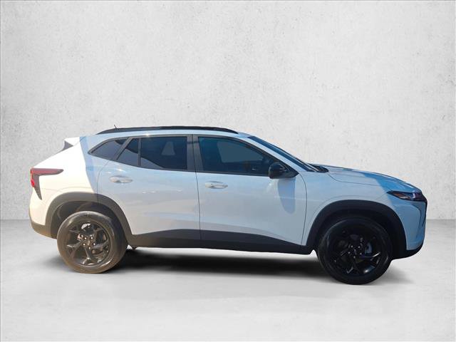 New 2026 Chevrolet Trax LT w/ Driver Confidence Package FWD image 4