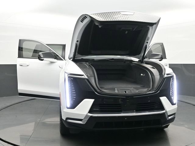 New 2025 Cadillac Escalade IQ Luxury 2 AWD/4WD image 56