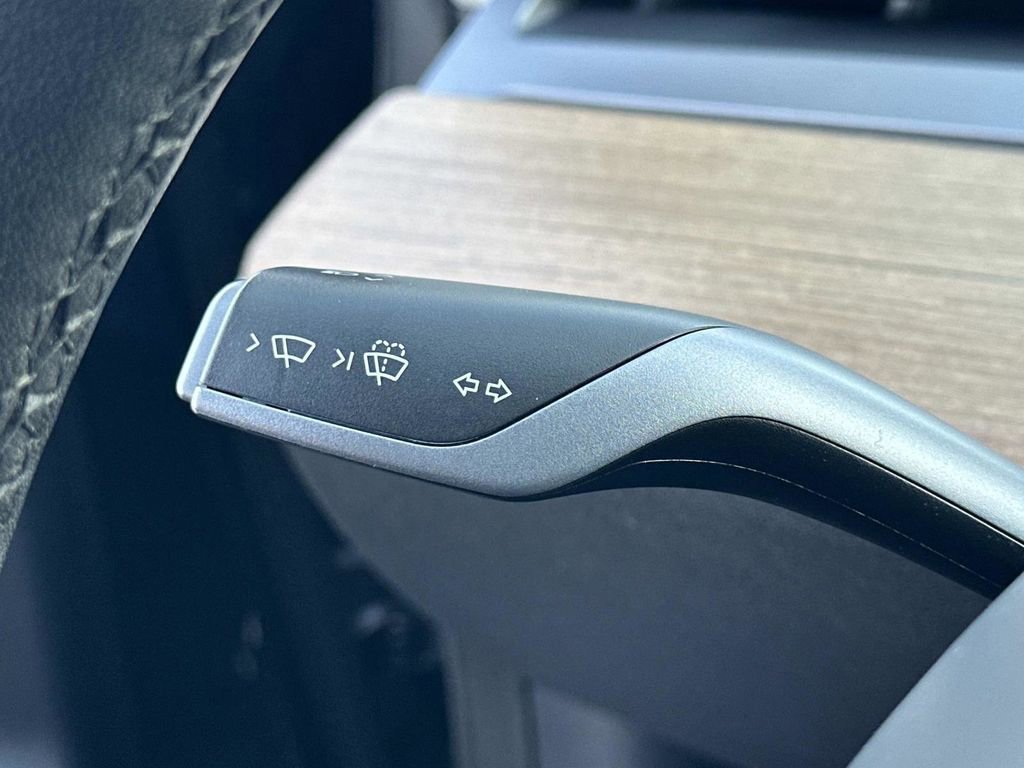 Used 2022 Tesla Model 3 Performance image 17