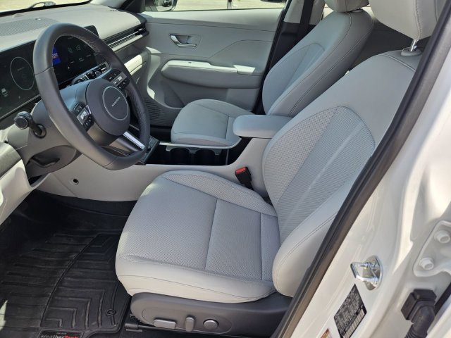 Used 2026 Hyundai Kona SEL Premium FWD image 15