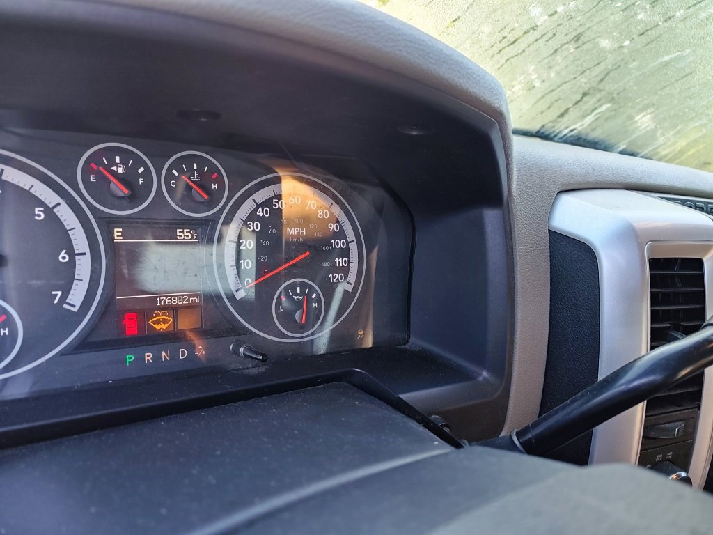 Used 2012 RAM 1500 Classic SLT AWD/4WD image 11