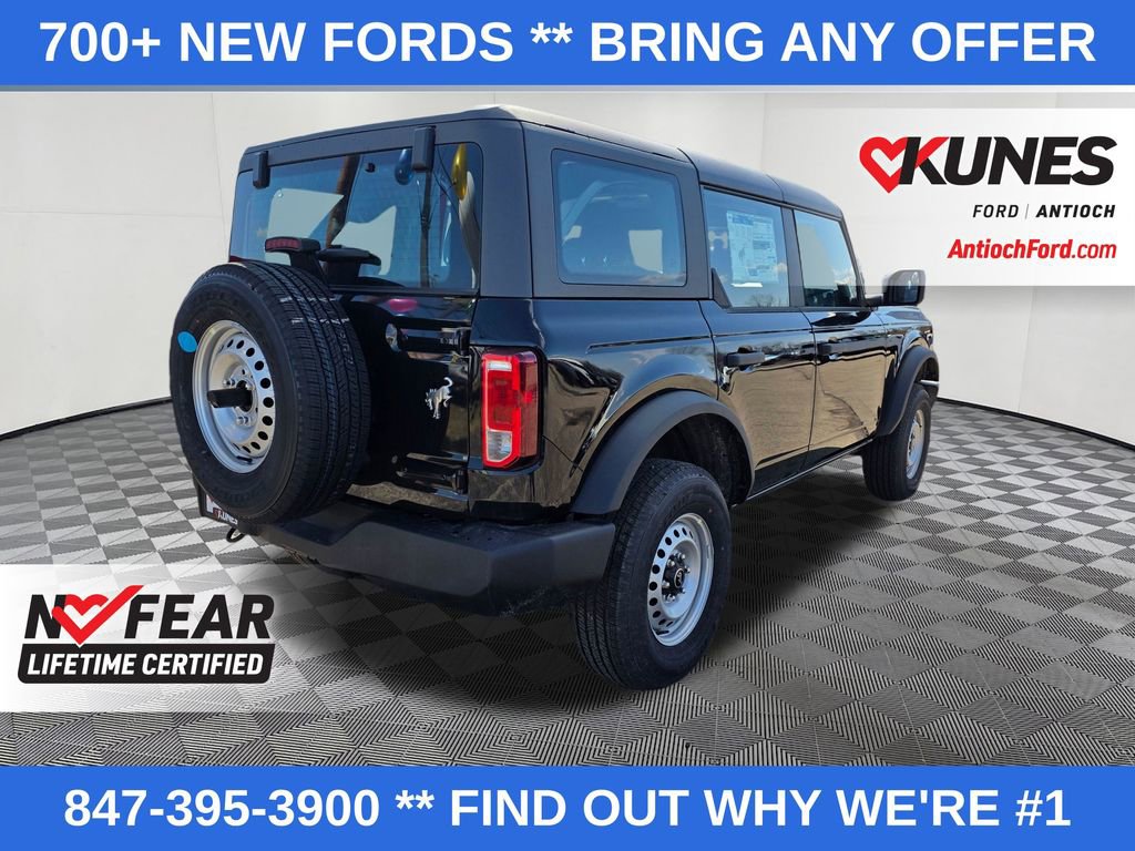 New 2026 Ford Bronco Base image 8